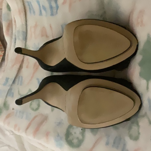 Andrew Steven’s pumps. Black   Size 7.5 - Picture 3 of 3